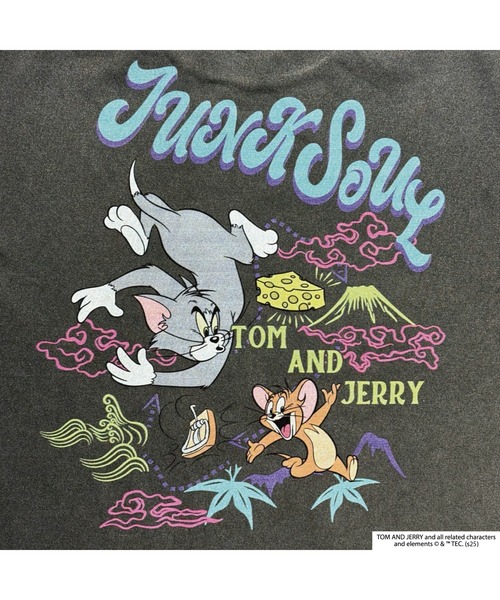 JUNKSOUL(ジャンクソウル)の「JUNK SOUL/TOM&JERRY(トム&ジェリー) スカ風 Tシャツ (M4)(Tシャツ/カットソー・メンズ・ホワイト/チャコールグレー・MEDIUM/X-LARGE/LARGE)」の3枚目の写真