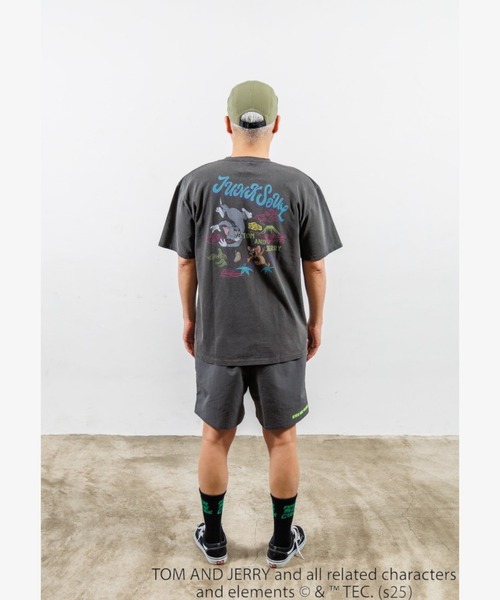 JUNKSOUL(ジャンクソウル)の「JUNK SOUL/TOM&JERRY(トム&ジェリー) スカ風 Tシャツ (M4)(Tシャツ/カットソー・メンズ・ホワイト/チャコールグレー・MEDIUM/X-LARGE/LARGE)」の15枚目の写真