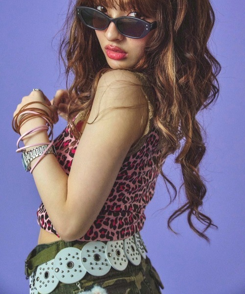 GALFY（ガルフィー）の「【GALFY】ラブラブエロ豹タンク（タンクトップ・レディース・ホワイト/ブラウン/ピンク・S）」の13枚目の写真