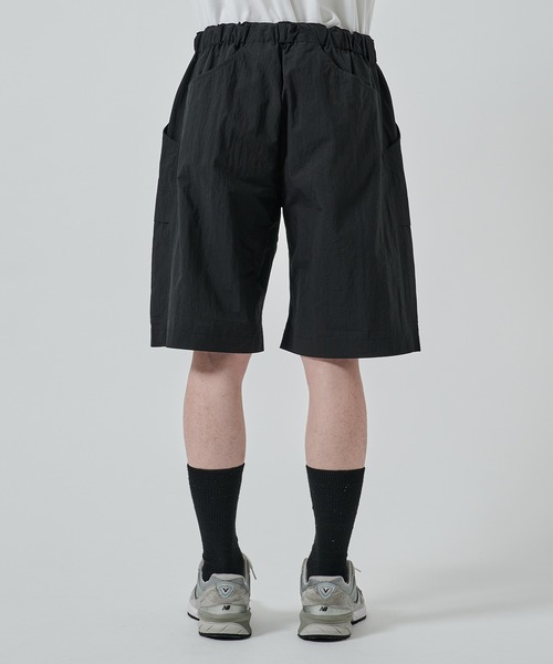N.HOOLYWOOD（N.ハリウッド）の「【N.HOOLYWOOD】別注 Gramicci CARGO SHORTS（その他パンツ・メンズ・ダークグレー/ブラック・36/38）」の3枚目の写真