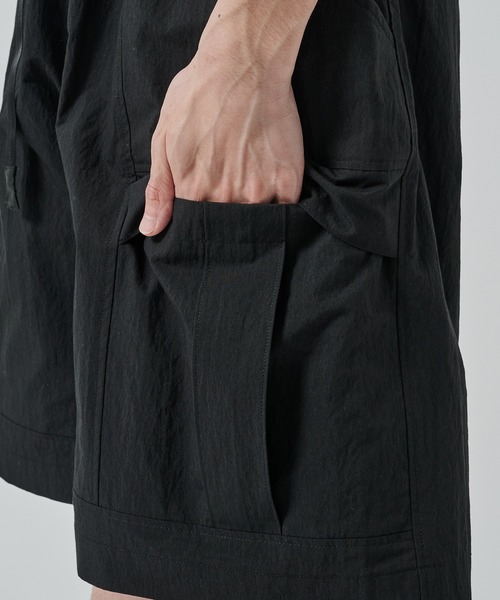 N.HOOLYWOOD（N.ハリウッド）の「【N.HOOLYWOOD】別注 Gramicci CARGO SHORTS（その他パンツ・メンズ・ダークグレー/ブラック・36/38）」の11枚目の写真
