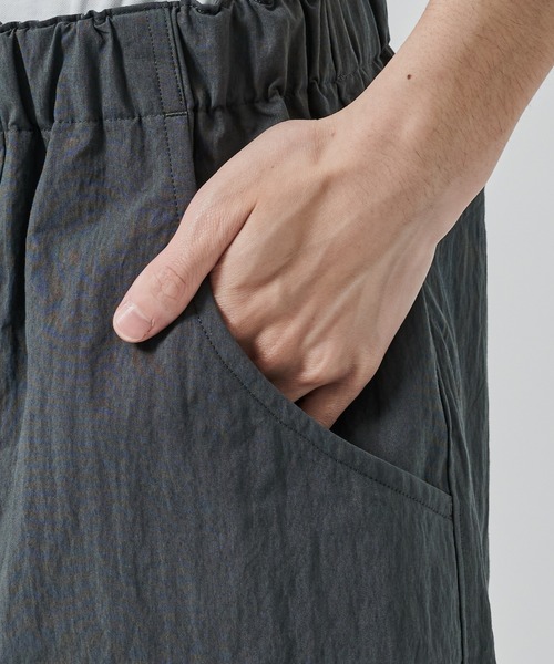 N.HOOLYWOOD（N.ハリウッド）の「【N.HOOLYWOOD】別注 Gramicci CARGO SHORTS（その他パンツ・メンズ・ダークグレー/ブラック・36/38）」の20枚目の写真