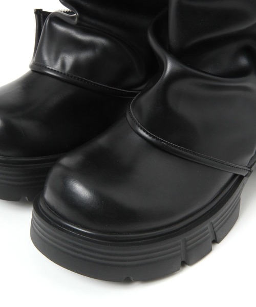 repipi armario（レピピ アルマリオ）の「カバーロングブーツ（ブーツ・キッズ・ブラック・SMALL/LARGE/MEDIUM）」の9枚目の写真