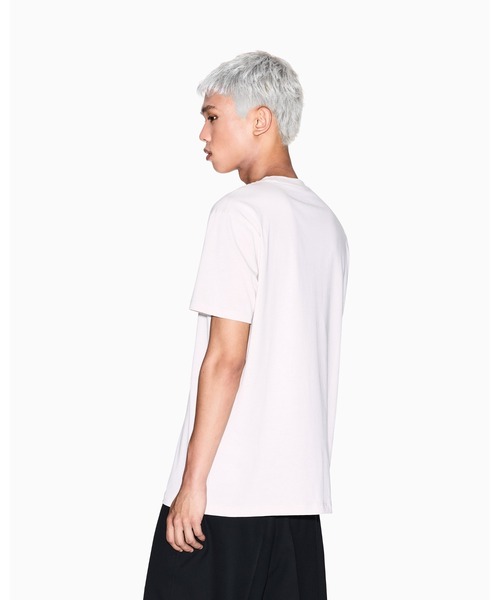 ARMANI EXCHANGE（アルマーニエクスチェンジ）の「【A|X アルマーニ エクスチェンジ】エンブロイダードボックスロゴ 半袖クルーネックTシャツ/REGULAR（Tシャツ/カットソー・メンズ・ストーン/ダークネイビー・XX-LARGE/LARGE/MEDIUM/SMALL/X-LARGE/X-SMALL）」の8枚目の写真