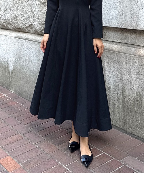 JENNE(ジェンヌ)の「Vネックワンピース(ワンピース・レディース・ネイビー/グレー/ブラック・SMALL/MEDIUM/LARGE/X-LARGE)」の18枚目の写真