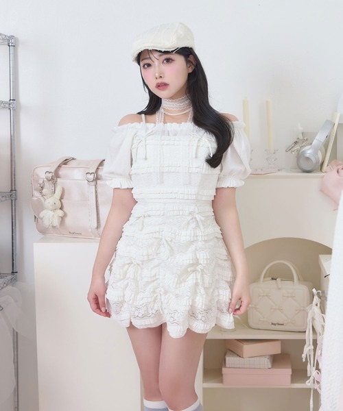 Honey Cinnamon(ハニーシナモン)の「レースキャミワンピトップスセット(ワンピース・レディース・ブラック/ホワイト・FREE)」の7枚目の写真