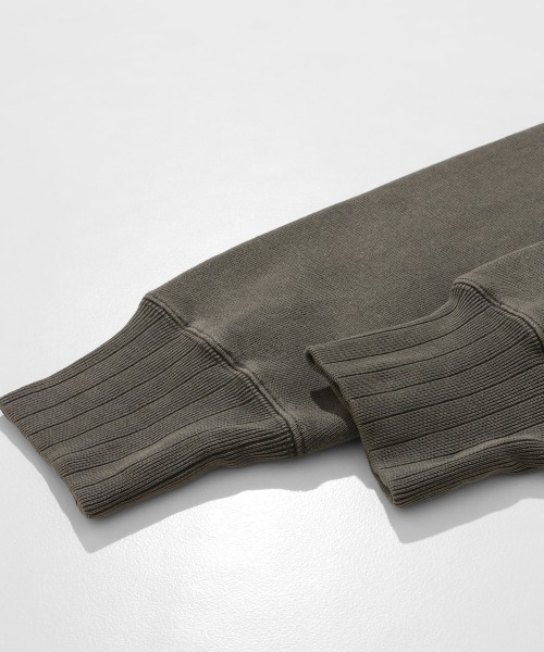 KRIFF MAYER(クリフメイヤー)の「【Unisex・ピグメント加工】HONDAコラボクルー(WING)(スウェット・メンズ・レッド/チャコール/グレー/ナチュラル・X-LARGE/MEDIUM/LARGE)」の11枚目の写真