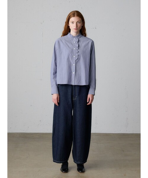 MidiUmi（ミディウミ）の「MidiUmi フロントハーフフリルシャツ（シャツ/ブラウス・レディース・チャコールグレー/オフホワイト/ネイビー/ブラック・FREE）」の14枚目の写真