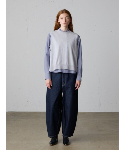 MidiUmi（ミディウミ）の「MidiUmi フロントハーフフリルシャツ（シャツ/ブラウス・レディース・チャコールグレー/オフホワイト/ネイビー/ブラック・FREE）」の18枚目の写真