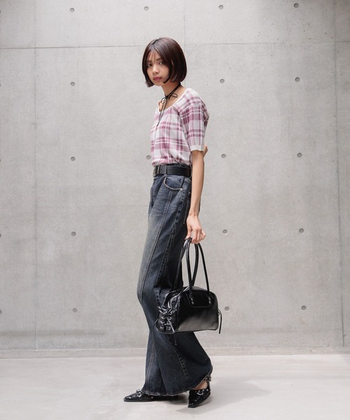 PAGEBOY(ページボーイ)の「レトロチェックニットプルオーバー(ニット/セーター・レディース・ブラック/レッド系その他/ネイビー・FREE)」の11枚目の写真