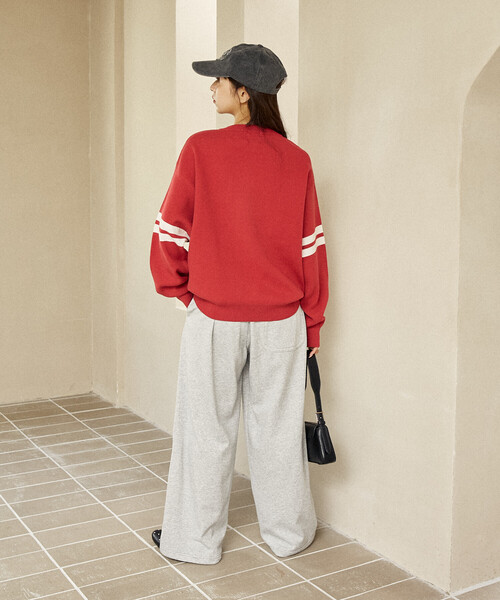 MARY QUANT（マリークワント）の「MARY QUANT × PUBLUX/マリークワント フラワーモチーフ 袖ライン スウェットライクニット　限定展開（ニット/セーター・レディース・ブラック/グリーン/レッド/ネイビー・ﾌﾘ-）」の12枚目の写真