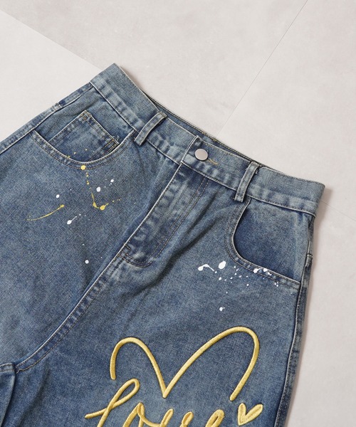 1111clothing(ワンフォークロージング)の「ハート刺繍 バレルレッグ ジーンズ / Heart Embroidery Barrel Leg Jeans(デニムパンツ・メンズ・ブルー/インディゴブルー・S/M/L/XL)」の12枚目の写真