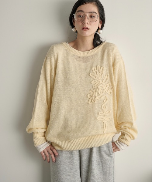 サステナブル】フラワーエンブロイダリーシアーニットプルオーバー