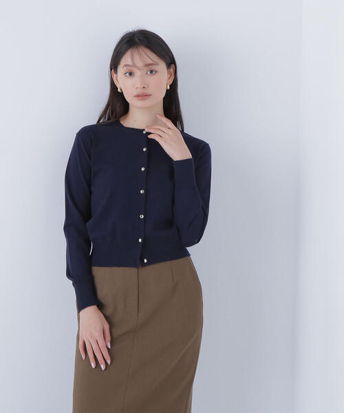 NATURAL BEAUTY BASIC(ナチュラルビューティーベーシック)の「◇オータムベーシックカーディガン(カーディガン/ボレロ・レディース・ネイビー/ワイン/ベージュ/ブラック・FREE)」の1枚目の写真