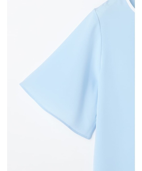 Perfect Suit FActory（パーフェクトスーツファクトリー）の「配色パイピング　ブラウス　オフホワイト/サックス/ベージュ（Tシャツ/カットソー・レディース・オフホワイト/ベージュ/サックスブルー・S/M/L）」の6枚目の写真