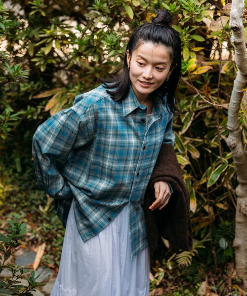 FREAK'S STORE（フリークスストア）の「限定展開 Relax Fit リラックスフィット オンブレチェック  ネルシャツ（シャツ/ブラウス・メンズ・ホワイト/ブラウン/ブラック/オリーブ/ブルー・SMALL/MEDIUM/LARGE）」の22枚目の写真