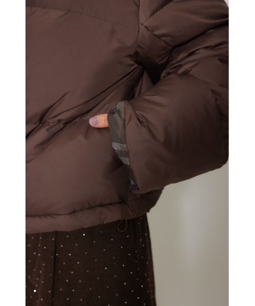 rienda（リエンダ）の「リバーシブルダウンジャケット 秋服 冬服（ダウンジャケット/コート・レディース・ブラック/ホワイト/ブラウン・SMALL/MEDIUM）」の21枚目の写真