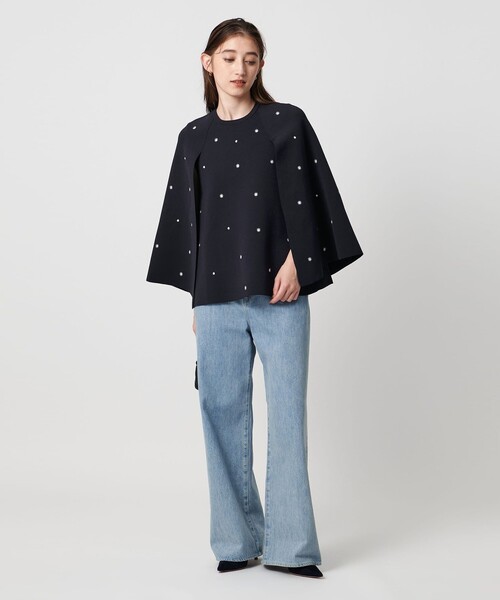 UNITED ARROWS(ユナイテッドアローズ)の「エンブロイダリー フラワー ケープニット ‐ウォッシャブル‐(ニット/セーター・レディース・ネイビー/ベージュ/ブラック・FREE)」の15枚目の写真
