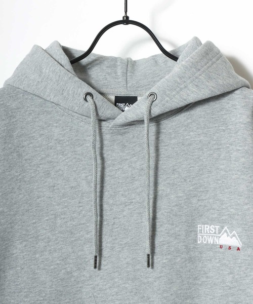 FIRST DOWN（ファーストダウン）の「FIRST DOWN/ファーストダウン LOGO SWEAT PARKA/オーバーサイズ ヘビーウェイト 裏毛 ロゴ ワンポイント刺繍 スウェット パーカー/レディース メンズ（パーカー・メンズ・ネイビー/ブラック/グレー・M/L/XL）」の4枚目の写真