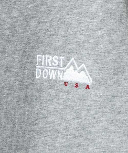 FIRST DOWN（ファーストダウン）の「FIRST DOWN/ファーストダウン LOGO SWEAT PARKA/オーバーサイズ ヘビーウェイト 裏毛 ロゴ ワンポイント刺繍 スウェット パーカー/レディース メンズ（パーカー・メンズ・ネイビー/ブラック/グレー・M/L/XL）」の5枚目の写真