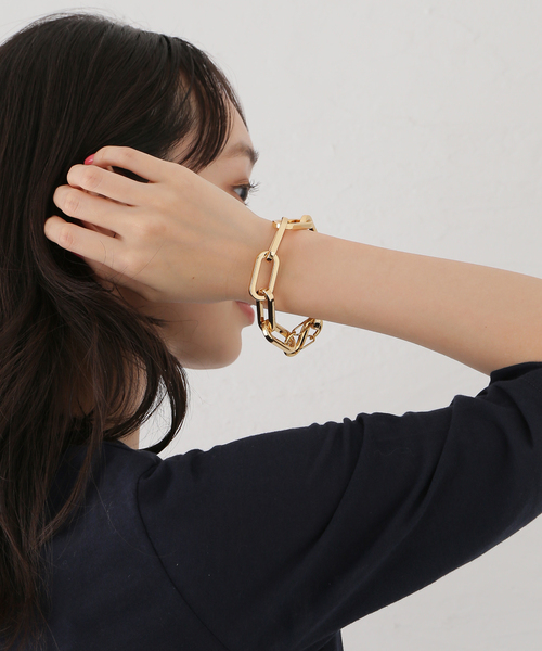 VERMEIL par iena(ヴェルメイユパーイエナ)の「eliou エリウ BRACELET ESLEG070 ゴールド(ブレスレット・レディース・ゴールド・FREE)」の8枚目の写真