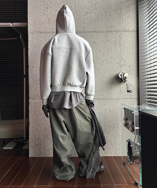 MASONPRINCE(メイソンプリンス)の「オーバーサイズ レイヤードデザイン ZIPパーカー WY6433【MASONPRINCE】【2025AW】(パーカー・メンズ・ブラック/グレー・L/M/S)」の13枚目の写真
