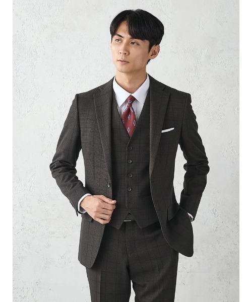 Perfect Suit FActory(パーフェクトスーツファクトリー)の「《WOOLY WASH SUIT》WEB限定スーツ【洗える/ウールライク】スリーピース 千鳥×ウィンドペン ブラウン(スーツセット・メンズ・ダークブラウン・AB5/AB6/AB7/Y5/Y6/A5/A6/A7/A4/BB6/AB4/AB8/Y4/BB7/BB8/BB5/Y7/A8)」の2枚目の写真