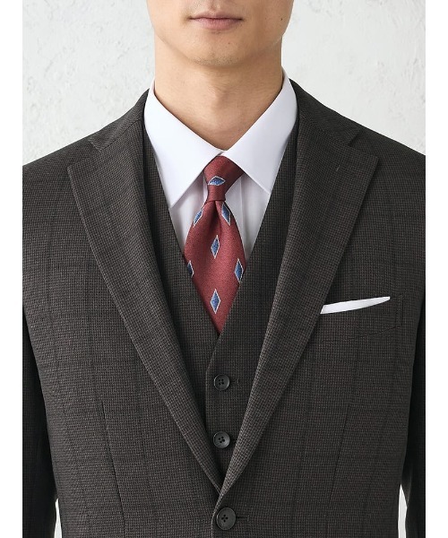 Perfect Suit FActory(パーフェクトスーツファクトリー)の「《WOOLY WASH SUIT》WEB限定スーツ【洗える/ウールライク】スリーピース 千鳥×ウィンドペン ブラウン(スーツセット・メンズ・ダークブラウン・AB5/AB6/AB7/Y5/Y6/A5/A6/A7/A4/BB6/AB4/AB8/Y4/BB7/BB8/BB5/Y7/A8)」の9枚目の写真