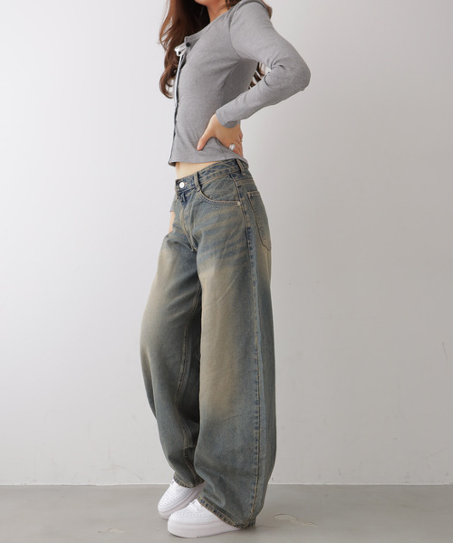 VIVID LADY(ビビッドレディー)の「カーブワイドデニムパンツ(デニムパンツ・レディース・ブルー/ブラック・SMALL/MEDIUM/LARGE)」の22枚目の写真