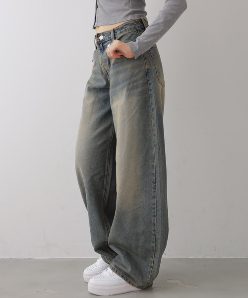 VIVID LADY(ビビッドレディー)の「カーブワイドデニムパンツ(デニムパンツ・レディース・ブルー/ブラック・SMALL/MEDIUM/LARGE)」の13枚目の写真