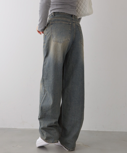 VIVID LADY(ビビッドレディー)の「カーブワイドデニムパンツ(デニムパンツ・レディース・ブルー/ブラック・SMALL/MEDIUM/LARGE)」の15枚目の写真