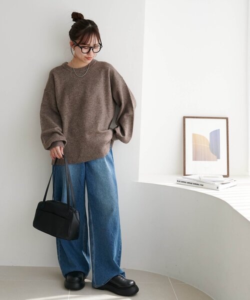 DISCOAT(ディスコート)の「【ふわもちニット】メランジ袖ボリュームプルオーバー(ニット/セーター・レディース・チャコールグレー/ライトグレー/レッド/モカ・FREE)」の5枚目の写真