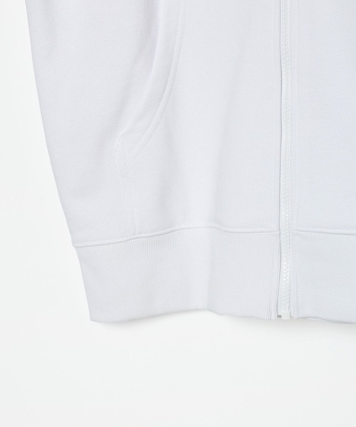 THE NORTH FACE(ザノースフェイス)の「【THE NORTH FACE(ザ・ノース・フェイス)】ジップフーディー(パーカー・レディース・ブラック/ホワイト/ベージュ・FREE)」の5枚目の写真
