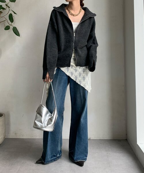 DouDou（ドゥドゥ）の「【WEB限定】ダブルジップニットブルゾン（カーディガン/ボレロ・レディース・ベージュ/チャコールグレー/ブラック・FREE）」の11枚目の写真