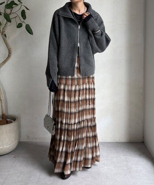 DouDou（ドゥドゥ）の「【WEB限定】ダブルジップニットブルゾン（カーディガン/ボレロ・レディース・ベージュ/チャコールグレー/ブラック・FREE）」の14枚目の写真