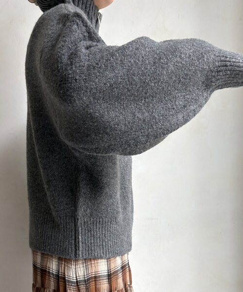 DouDou（ドゥドゥ）の「【WEB限定】ダブルジップニットブルゾン（カーディガン/ボレロ・レディース・ベージュ/チャコールグレー/ブラック・FREE）」の6枚目の写真