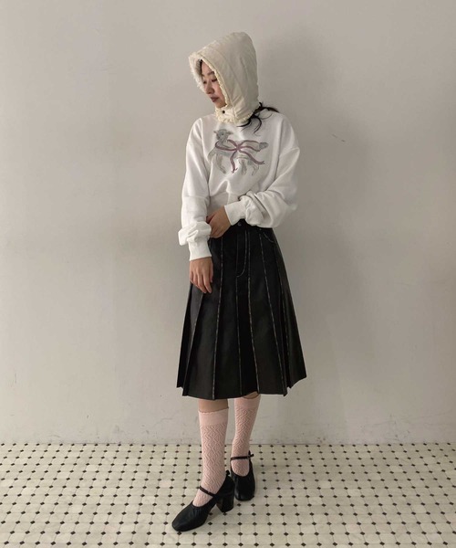 Lam balm(ラムバム)の「【Lam Balm】CONVENIENCE YOUNG Collaboration クロップドスウェット(スウェット・レディース・ライトグレー/ブラウン/ホワイト・FREE)」の4枚目の写真