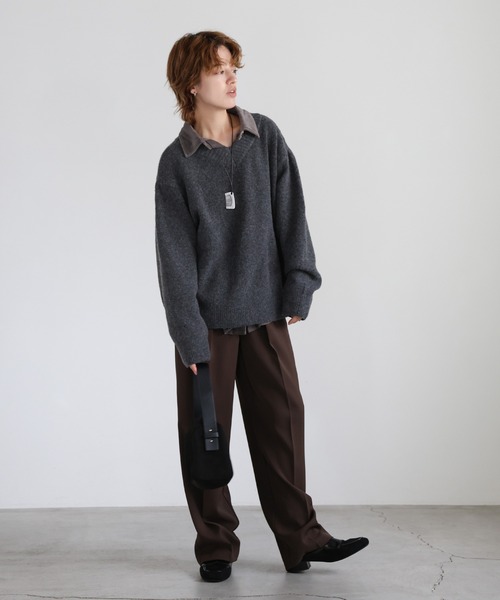 select MOCA(セレクトモカ)の「シンプルVネックニット(ニット/セーター・レディース・ブラウン/チャコールグレー/アイボリー・FREE)」の6枚目の写真