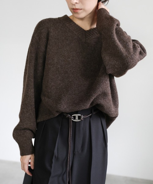 select MOCA(セレクトモカ)の「シンプルVネックニット(ニット/セーター・レディース・ブラウン/チャコールグレー/アイボリー・FREE)」の14枚目の写真