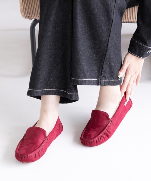 46,200円新品【ベアー】ソフトモカシン ローファー 赤 23-23.5cm 46,200円新品【ベアー】ソフトモカシン ローファー 赤 23-23.5cm