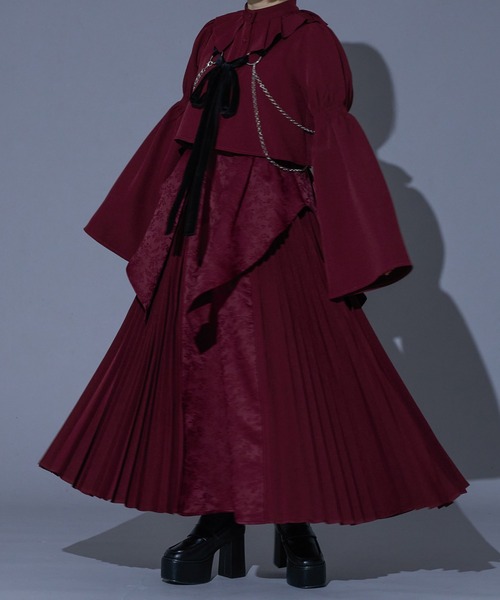 Ellno de Mavie(エルノデメヴィ)の「【mihoコラボ】ジャガードキリカエラッフルプリーツスカート/setup対応(スカート・レディース・ブラック/ボルドー・FREE)」の2枚目の写真