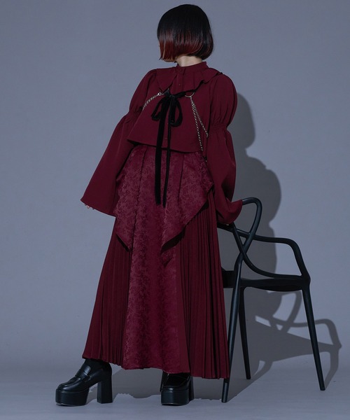 Ellno de Mavie(エルノデメヴィ)の「【mihoコラボ】ジャガードキリカエラッフルプリーツスカート/setup対応(スカート・レディース・ブラック/ボルドー・FREE)」の5枚目の写真