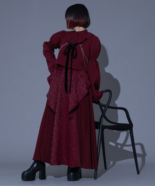 Ellno de Mavie(エルノデメヴィ)の「【mihoコラボ】ジャガードキリカエラッフルプリーツスカート/setup対応(スカート・レディース・ブラック/ボルドー・FREE)」の6枚目の写真