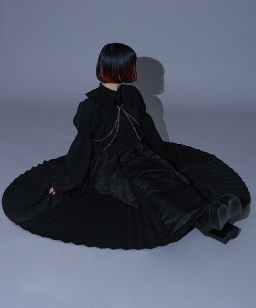 Ellno de Mavie(エルノデメヴィ)の「【mihoコラボ】ジャガードキリカエラッフルプリーツスカート/setup対応(スカート・レディース・ブラック/ボルドー・FREE)」の11枚目の写真