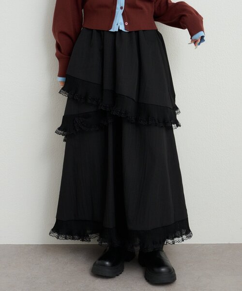 w closet(ダブルクローゼット)の「イレヘムレースロングスカート(スカート・レディース・オフホワイト/ブラック・FREE)」の2枚目の写真