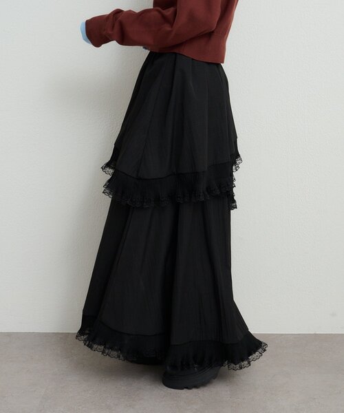 w closet(ダブルクローゼット)の「イレヘムレースロングスカート(スカート・レディース・オフホワイト/ブラック・FREE)」の13枚目の写真