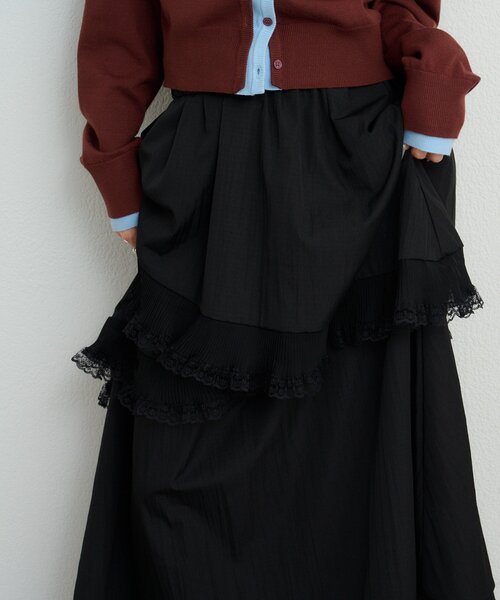 w closet(ダブルクローゼット)の「イレヘムレースロングスカート(スカート・レディース・オフホワイト/ブラック・FREE)」の16枚目の写真