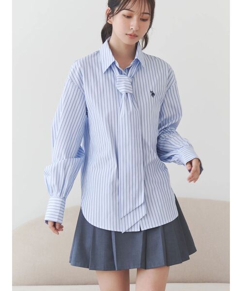 U.S. POLO ASSN.(ユーエスポロアッスン)の「U.S. POLO ASSN.別注ビッグリボンボリュームスリーブシャツ(シャツ/ブラウス・レディース・その他1/オフホワイト/ライトブルー・FREE)」の2枚目の写真