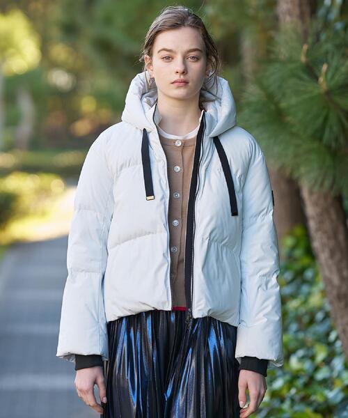 DRESSTERIOR（ドレステリア）の「【CLASSY.12月号掲載】フーデッドショートダウン（ダウンジャケット/コート・レディース・ブラック/ホワイト・38/36/34）」の9枚目の写真