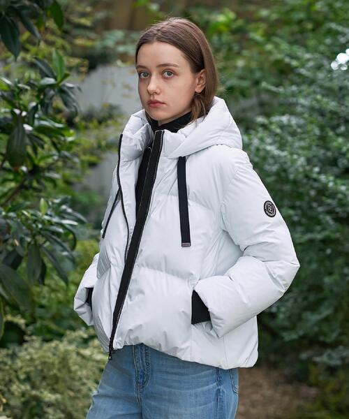 DRESSTERIOR（ドレステリア）の「【CLASSY.12月号掲載】フーデッドショートダウン（ダウンジャケット/コート・レディース・ブラック/ホワイト・38/36/34）」の21枚目の写真